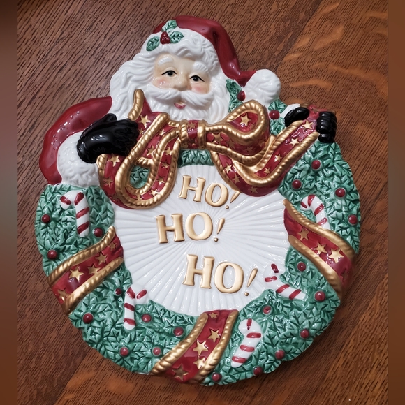 Fitz and Floyd Santa wreath canapés plate - Picture 1 of 5